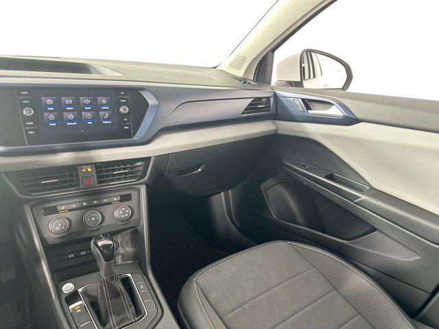 Photo of 2022 Pure White Volkswagen Taos