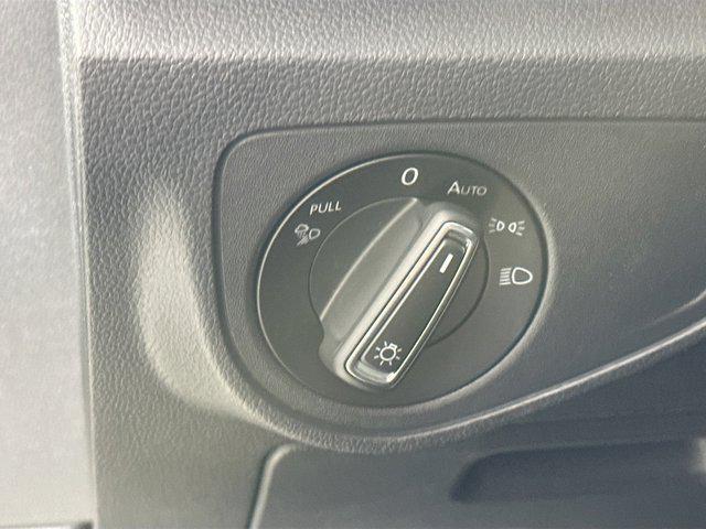 Photo of 2022 Platinum Gray Metallic Volkswagen Atlas Cross Sport