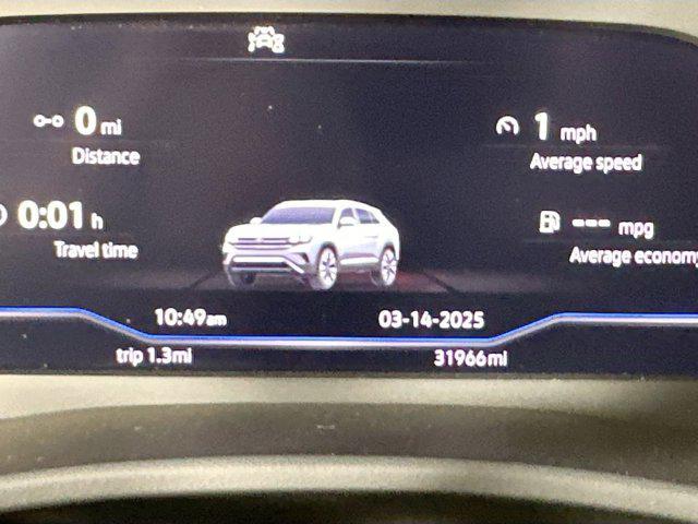 Photo of 2022 Platinum Gray Metallic Volkswagen Atlas Cross Sport