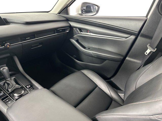 Photo of 2020 Snowflake White Pearl Mica Mazda Mazda3