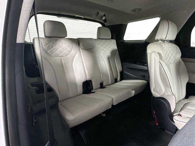 Photo of 2022 Hyper White Hyundai PALISADE