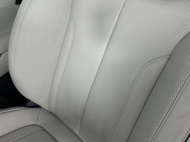 Photo of 2022 Hyper White Hyundai PALISADE