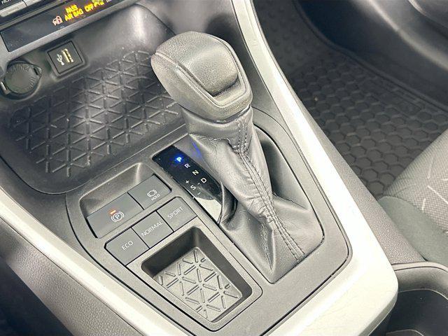 Photo of 2023 Ice Cap Toyota RAV4