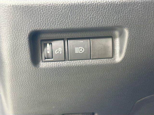 Photo of 2023 Ice Cap Toyota RAV4