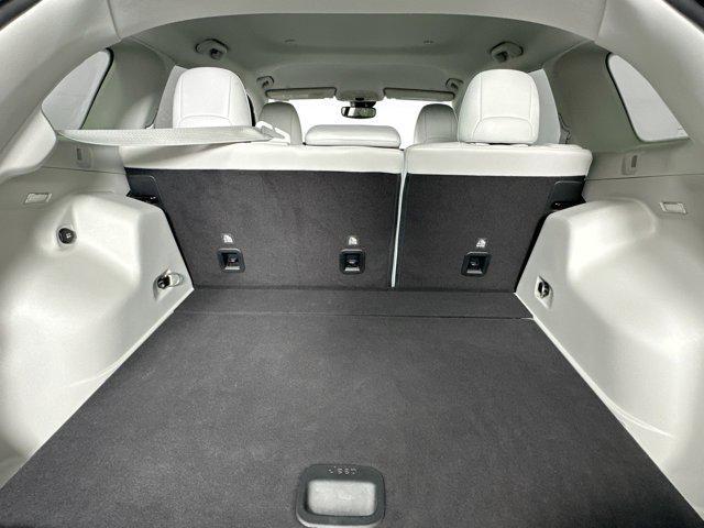 Photo of 2022 Granite Crystal Metallic Clearcoat Jeep Cherokee