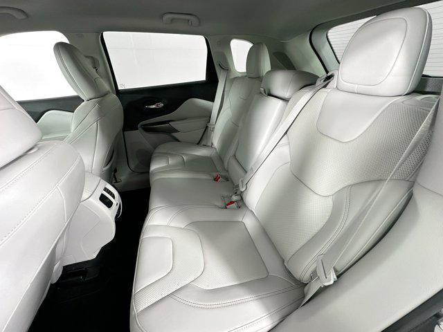 Photo of 2022 Granite Crystal Metallic Clearcoat Jeep Cherokee