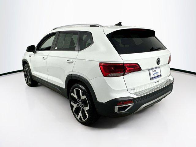 Photo of 2022 Pure White Volkswagen Taos