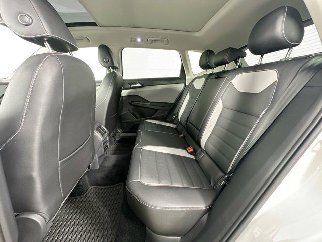 Photo of 2022 Pure White Volkswagen Taos