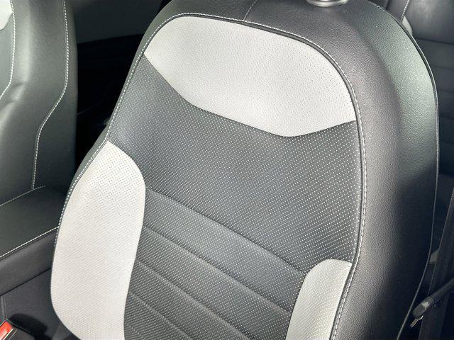 Photo of 2022 Pure White Volkswagen Taos