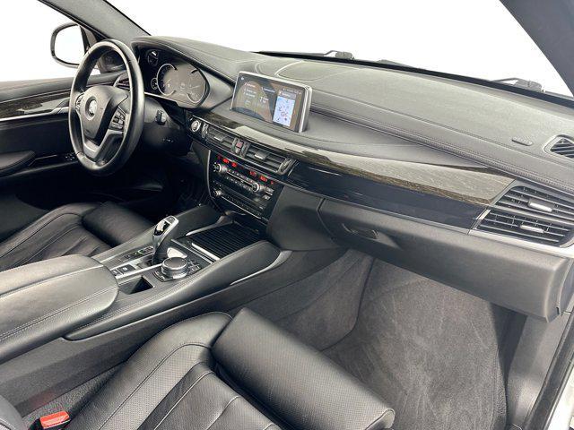 Photo of 2019 Glacier Silver Metallic BMW X6