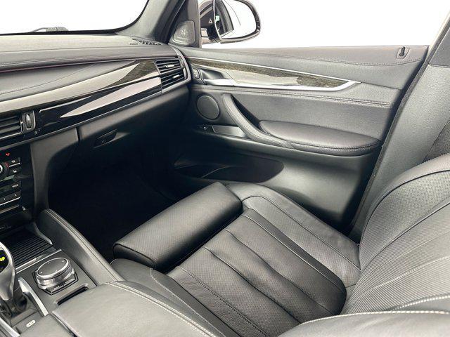 Photo of 2019 Glacier Silver Metallic BMW X6