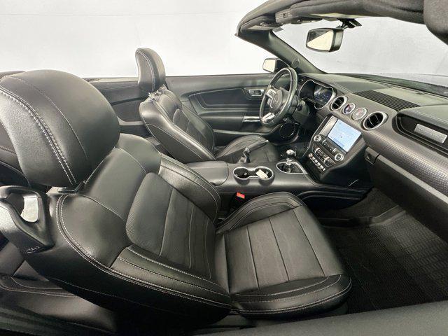 Photo of 2019 Shadow Black Ford Mustang