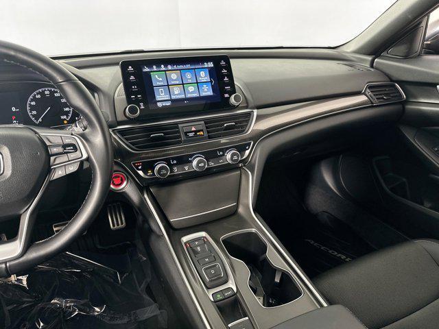 Photo of 2022 Crystal Black Pearl Honda Accord