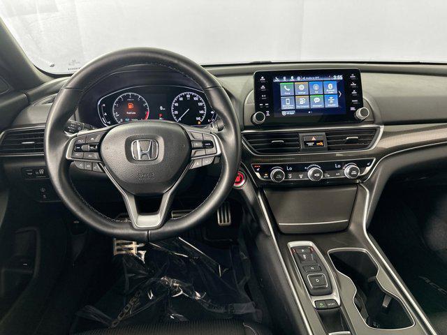 Photo of 2022 Crystal Black Pearl Honda Accord