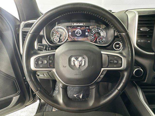 Photo of 2022 Diamond Black Crystal Pearlcoat RAM 1500