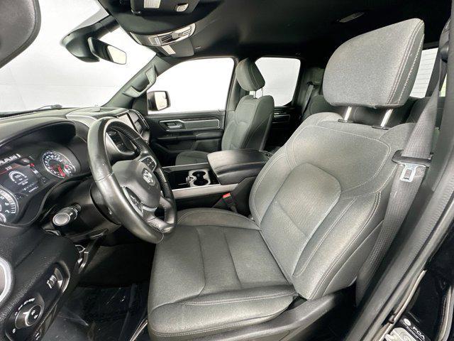 Photo of 2022 Diamond Black Crystal Pearlcoat RAM 1500
