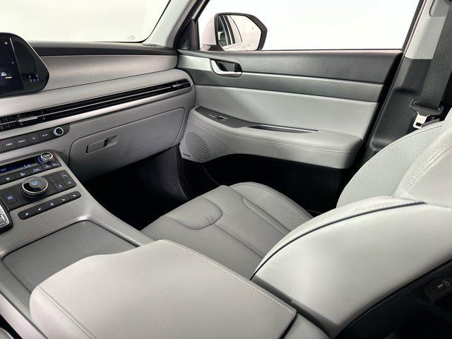 Photo of 2023 Hyper White Hyundai PALISADE