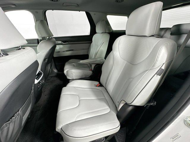Photo of 2023 Hyper White Hyundai PALISADE