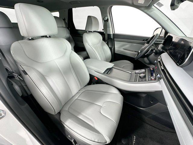 Photo of 2023 Hyper White Hyundai PALISADE