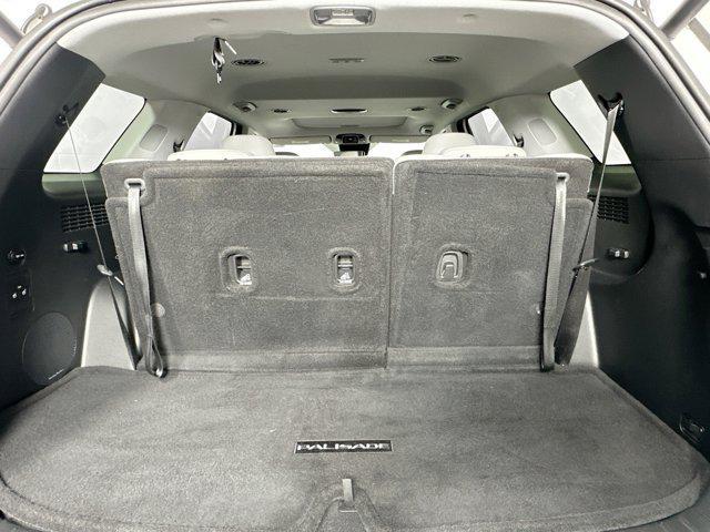 Photo of 2023 Hyper White Hyundai PALISADE