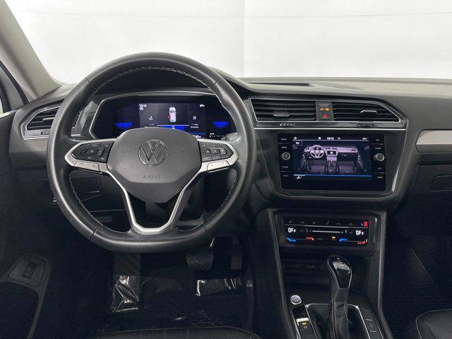 Photo of 2022 Pure White Volkswagen Tiguan