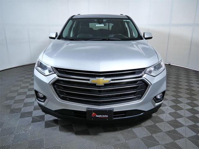Photo of 2021 Silver Ice Metallic Chevrolet Traverse