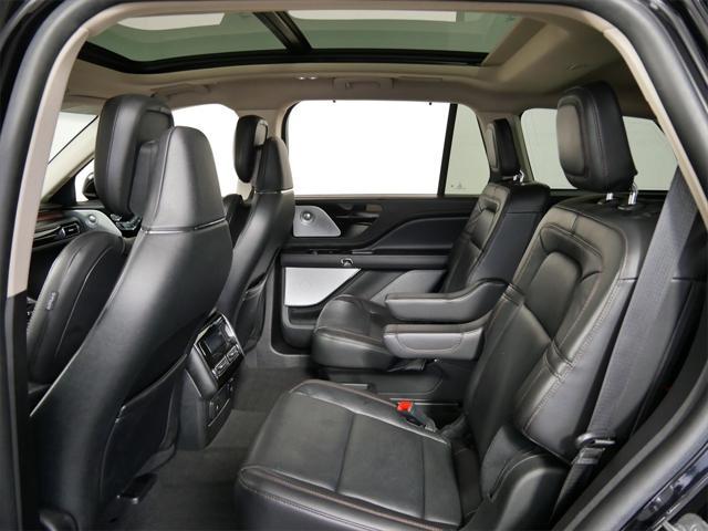 Photo of 2022 Black Lincoln Aviator