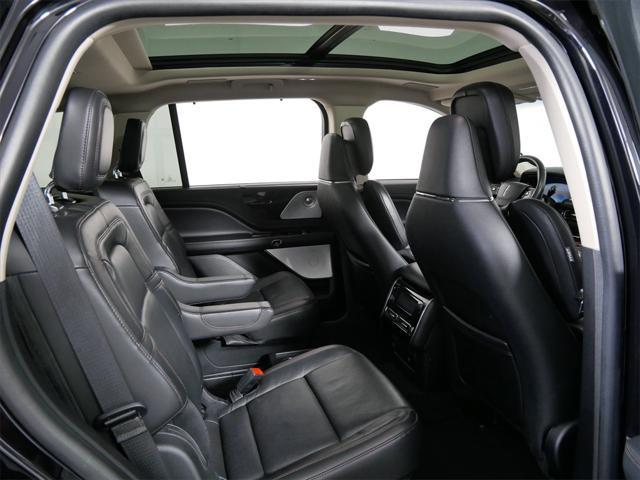 Photo of 2022 Black Lincoln Aviator
