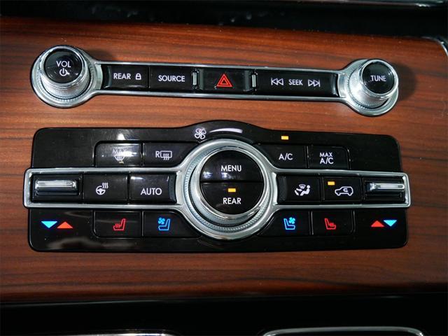 Photo of 2022 Black Lincoln Aviator