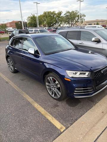 Photo of 2018 Blue Metallic Audi SQ5