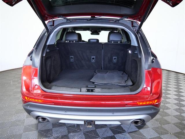 Photo of 2022 Red Lincoln Corsair