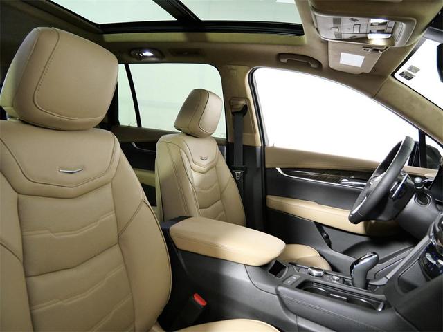 Photo of 2023 Wilder Metallic Cadillac XT6