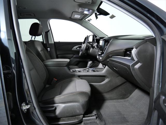 Photo of 2019 Graphite Metallic Chevrolet Traverse