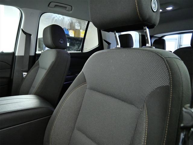 Photo of 2019 Graphite Metallic Chevrolet Traverse