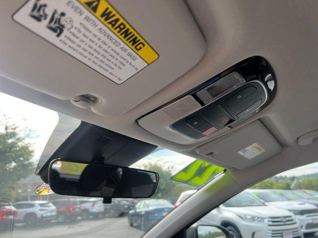 Photo of 2022 Amazon Gray Hyundai TUCSON