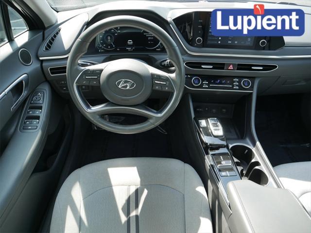 Photo of 2020 Phantom Black Hyundai SONATA