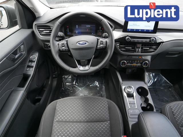Photo of 2023 Agate Black Metallic Ford Escape