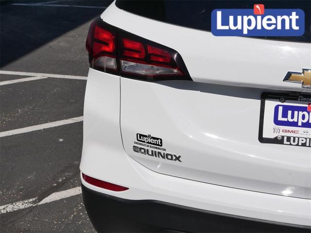 Photo of 2022 Summit White Chevrolet Equinox