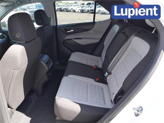 Photo of 2022 Summit White Chevrolet Equinox