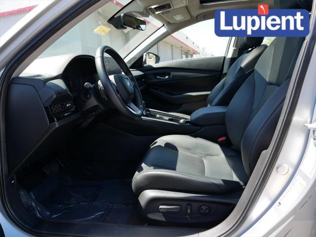 Photo of 2024 Solar Silver Metallic Honda Accord Hybrid