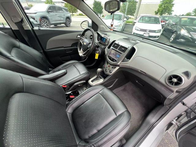 Photo of 2016 Silver Chevrolet Sonic