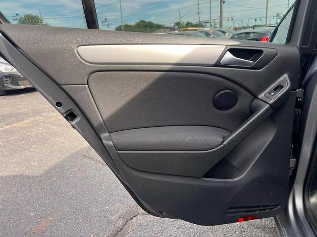 Photo of 2012 Gray Volkswagen Golf