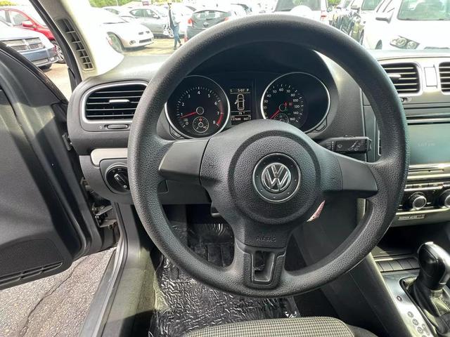 Photo of 2012 Gray Volkswagen Golf