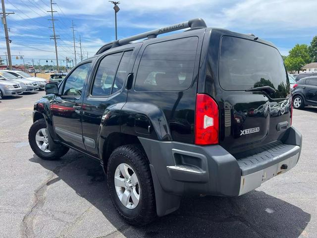 Photo of 2013 Black Nissan Xterra