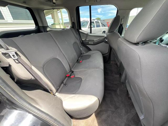 Photo of 2013 Black Nissan Xterra