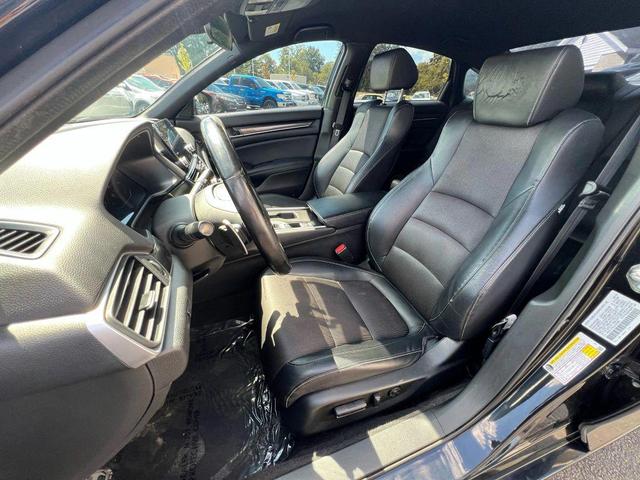 Photo of 2018 Black Honda Accord