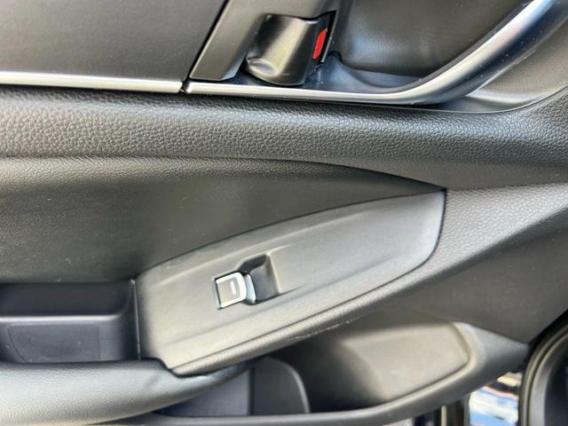 Photo of 2018 Black Honda Accord