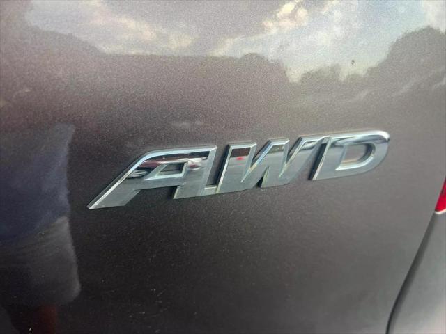 Photo of 2014 Gray Honda CR-V