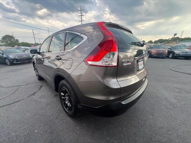 Photo of 2014 Gray Honda CR-V