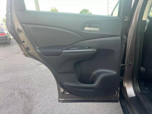 Photo of 2014 Gray Honda CR-V